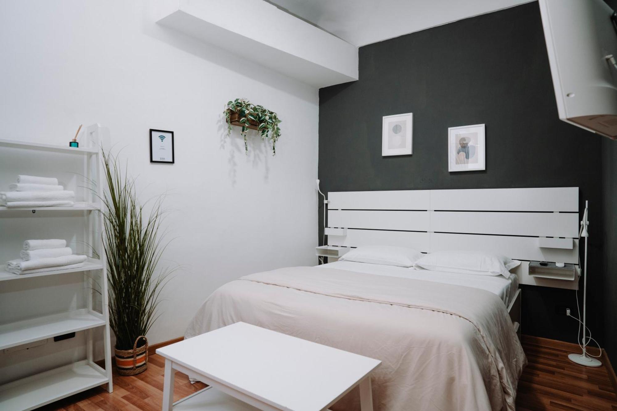 Bed and Breakfast Bonne Nuit Terracina Exterior foto