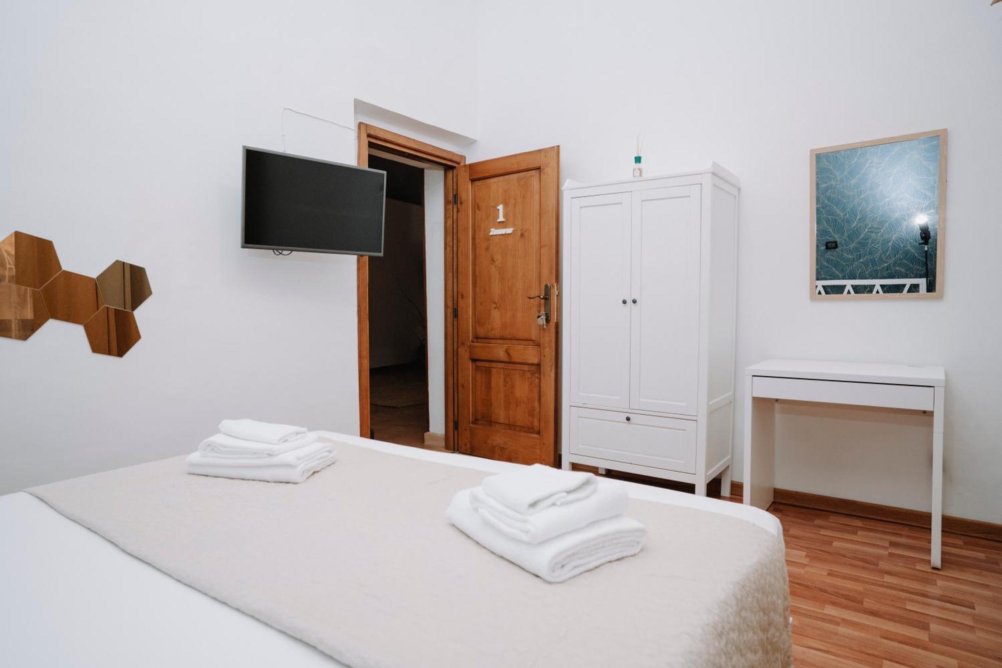 Bed and Breakfast Bonne Nuit Terracina Exterior foto